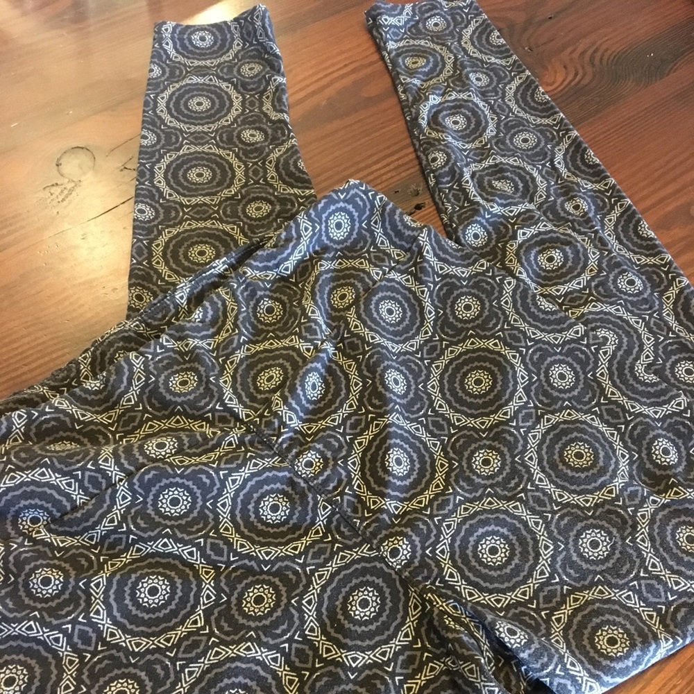 LuLaRoe leggings